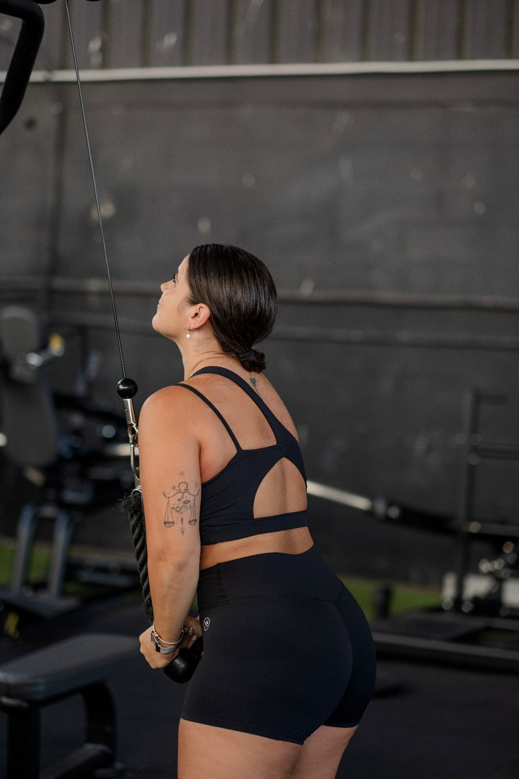 Conjunto Essential BackFit